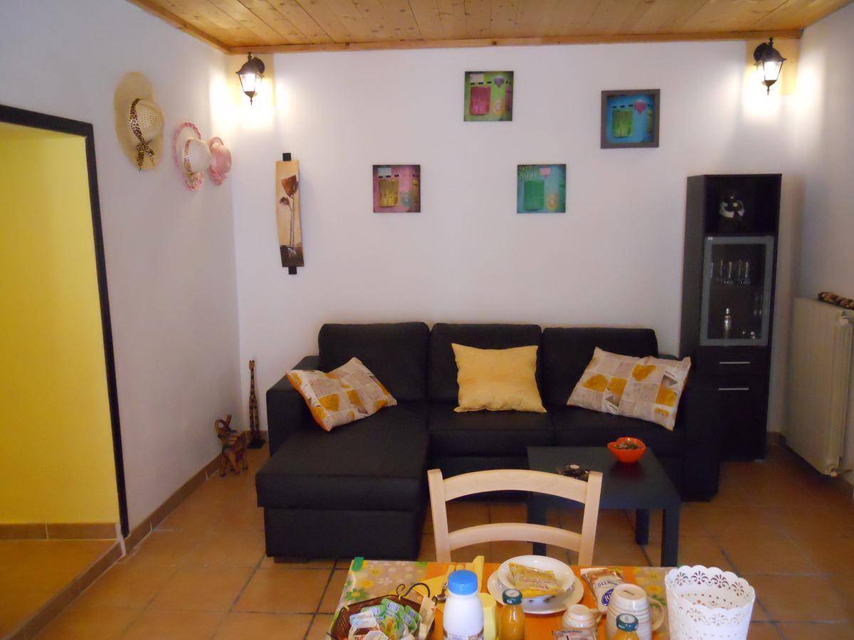 Bed and Breakfast Casa Clotilde Stazzano Экстерьер фото